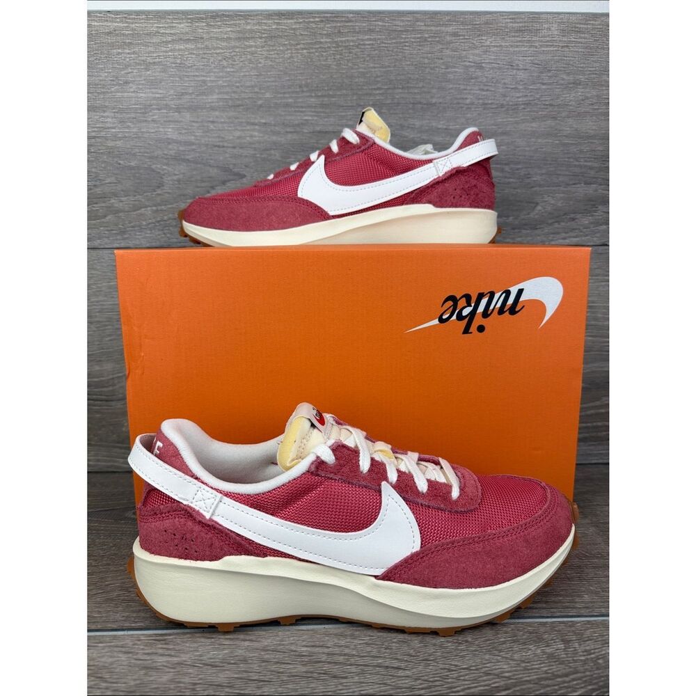 NEW Nike Waffle Debut Vntg Women’s Sz 8.5 Adobe Sail Coconut Milk Low Sneakers